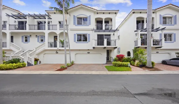 Stunning 3 Floor Townhome