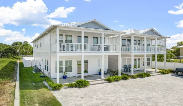 2-web-or-mls-19914 Front Beach Rd-02