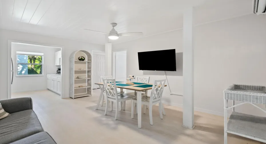 Livingroom 3