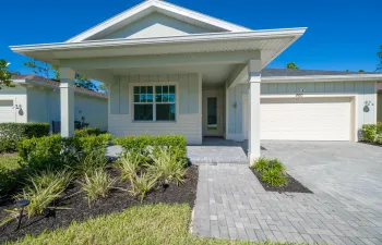 460 Veridian Cir NW, Palm Bay, FL 32907-