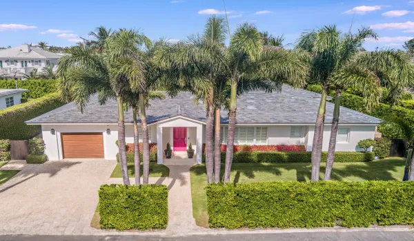 225 Jamaica Ln