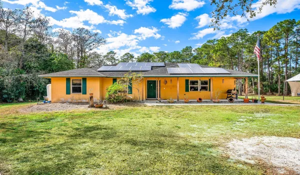 002-2195FRoad-LoxahatcheeGroves-FL-33470