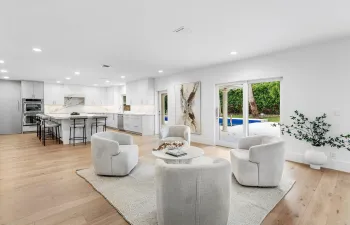 2570 Avenue Au Soleil