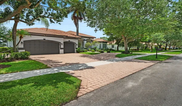 4-web-or-mls-13185-sw-44th-st