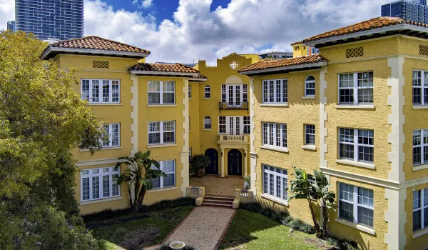 Welcome to Beverly Terrace Manor!
