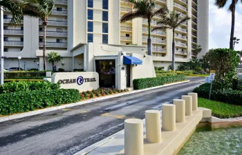 Ocean Trail gate entrance