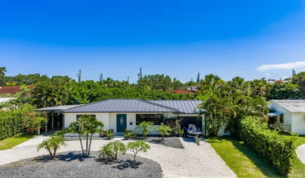 722 Greenbriar dr-2