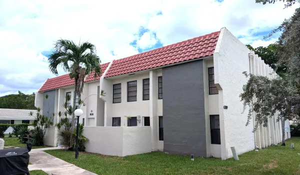 01. Exterior