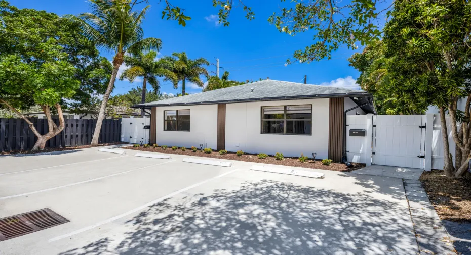 0-1236_ne_12th_ave-fort_lauderdale-ekate