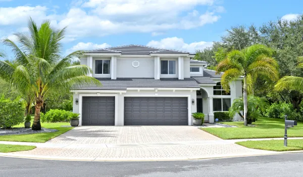 WELLINGTON ISLES FOR SALE PICS3