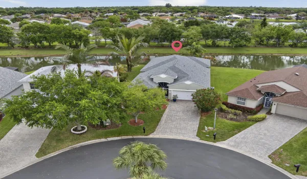 608 Calamondin Way SW hi res (1 of 33)