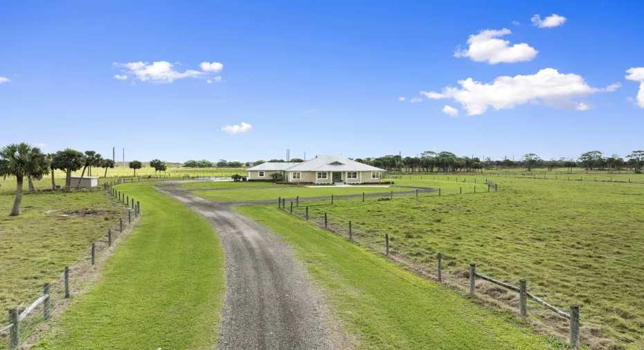 3-49-web-or-mls-DJI_0958