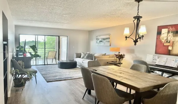 Dining/Living Room