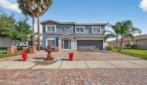 1-web-or-mls-5P1A2054