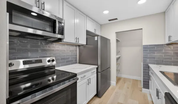 20-web-or-mls-5D1A3386
