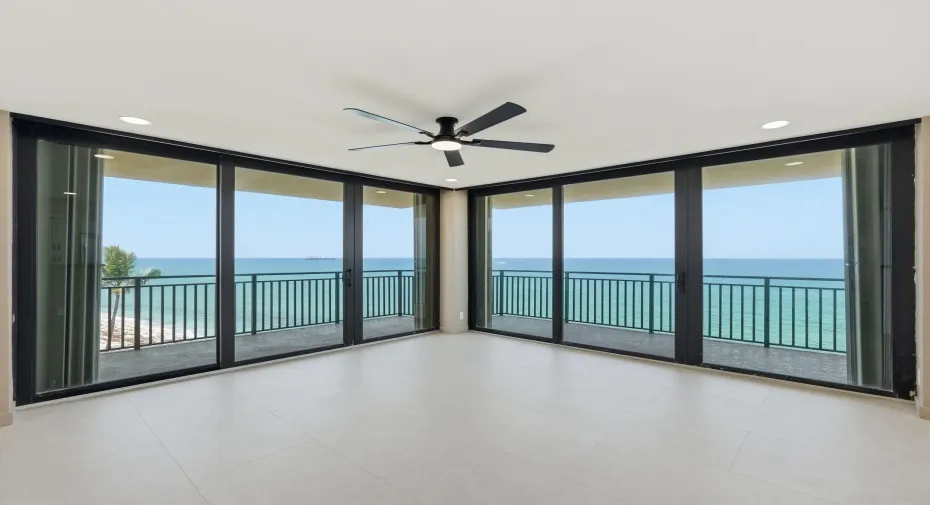 26-web-or-mls-5460_N_Ocean_Dr_Apt_6A_026