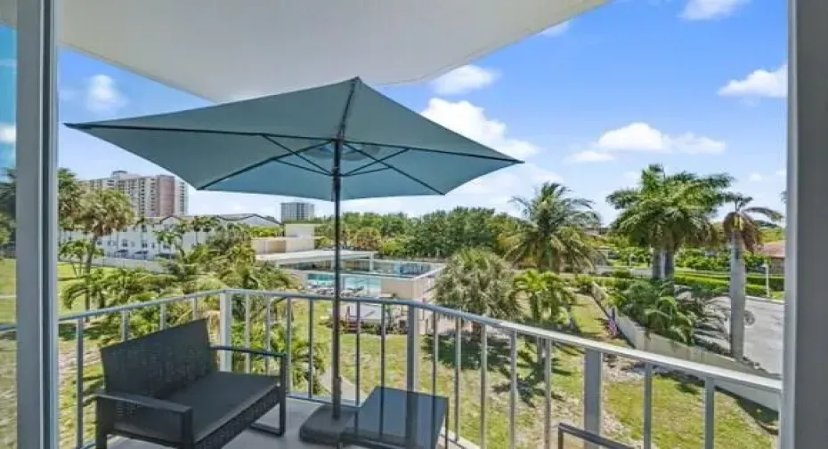 9 Balcony (1)