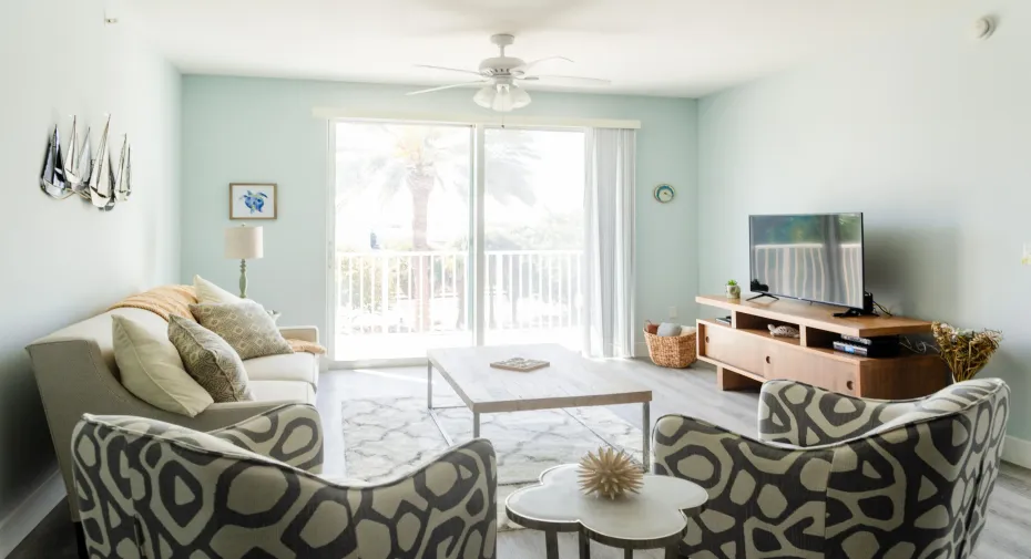 The Moorings 802 W. Windward Way 0308202
