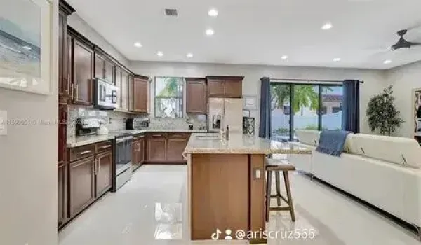 110562