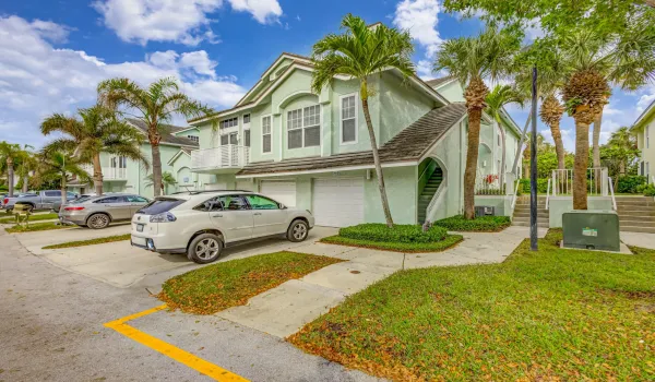 207 Mainsail Circle