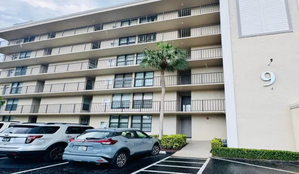 front exterior bldg