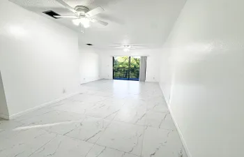 10987 Royal Palm019