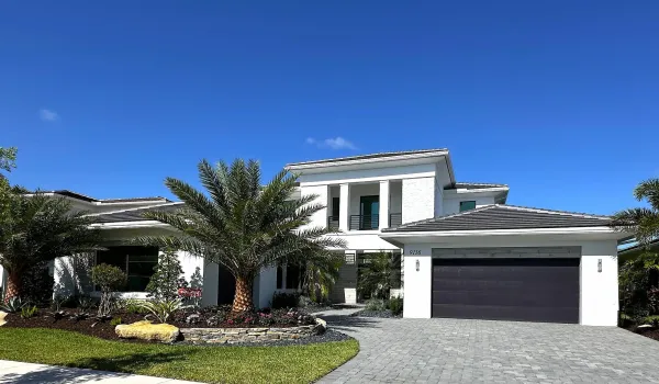 Lot 5 Front Upgraded Landscaping
