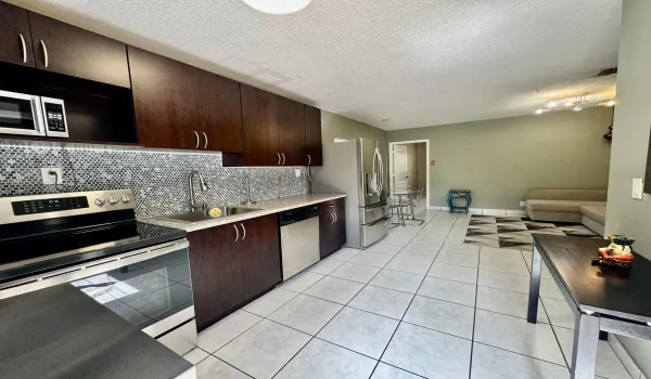 KITCHEN 1