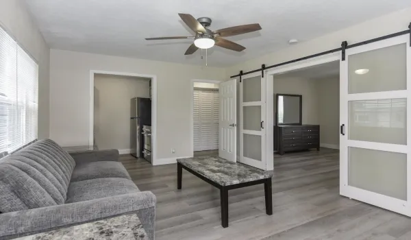 1001 S Federal Hwy_#3_4