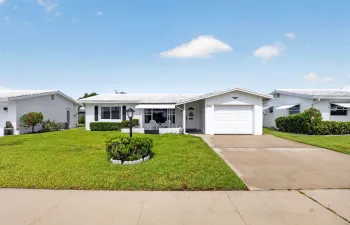 131 Leisureville Blvd