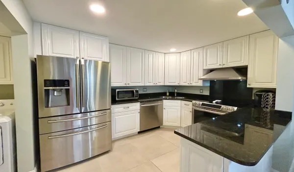 GRANITE COUNTER TOPS