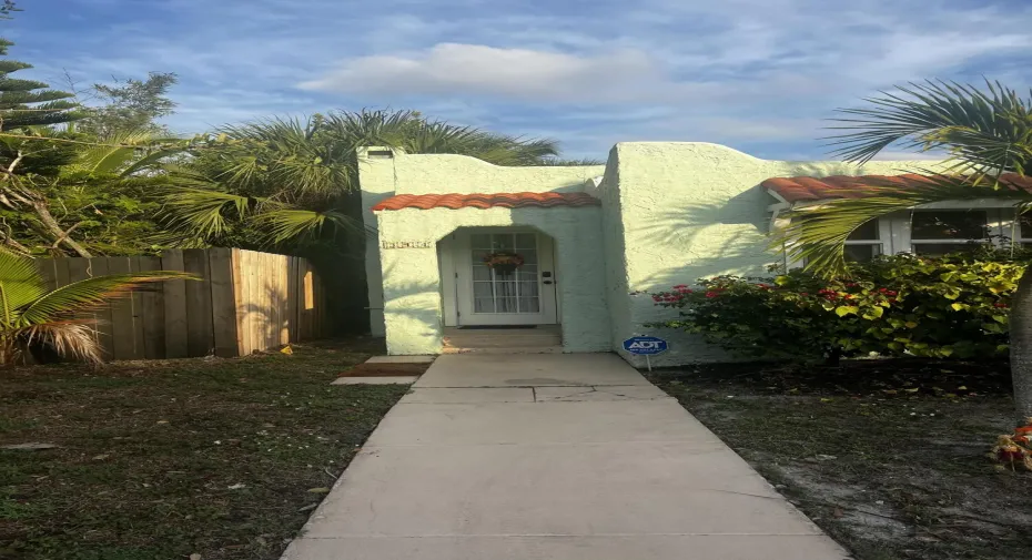 Front House View