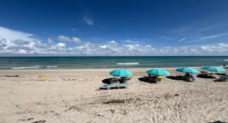 Parker Tower Beach Umbrellas