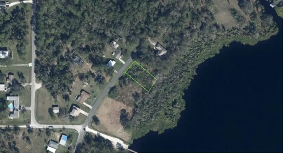 6326 Lakeside Drive W