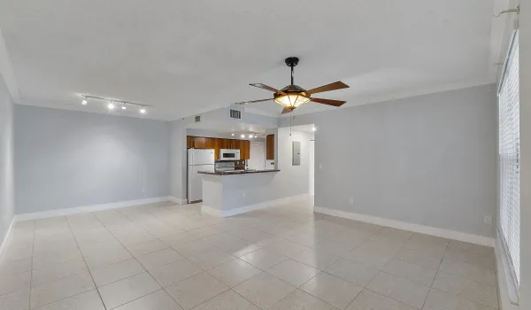 5980 W SAMPLE ROAD U104_009