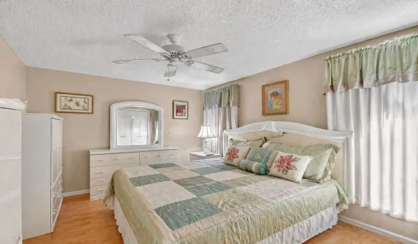 bedroom1