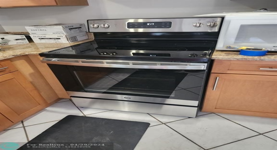 brand new stainless steel stove