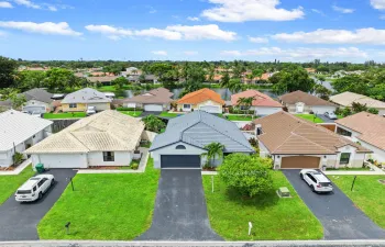 1-web-or-mls-15121-s-waterford-dr