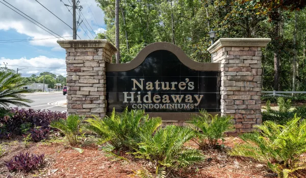 Amenity Comm Sign