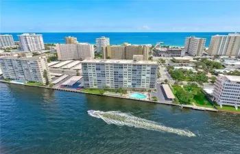 SEVILLE HOUSE CONDO