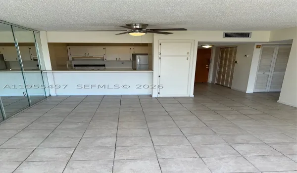 Living/ Dining