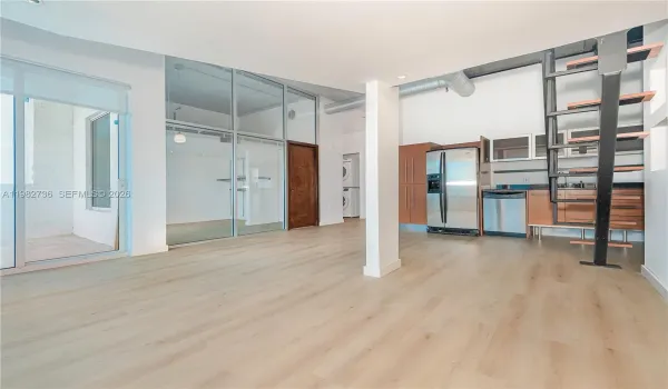 Very spacious floor plan