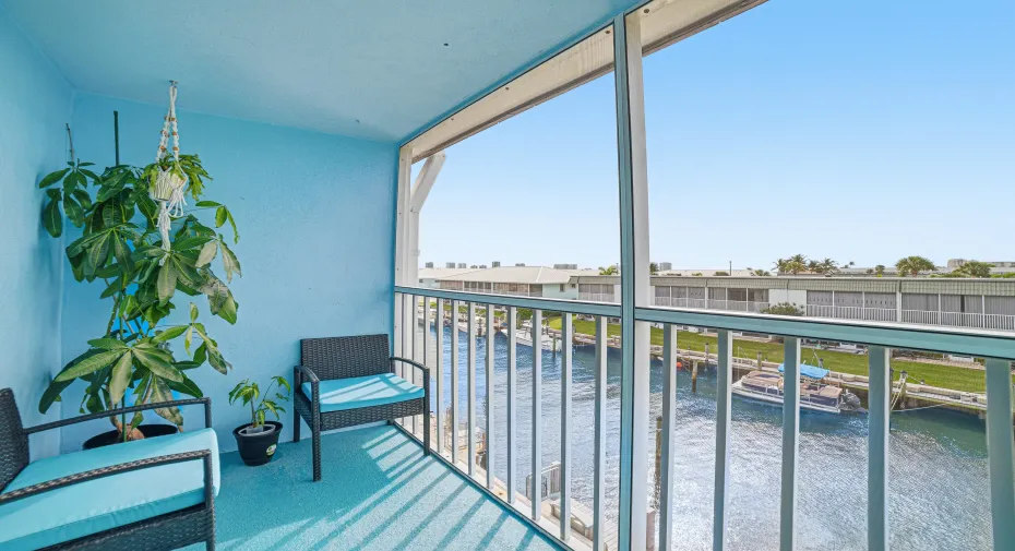 Screened In Balcony w/Water View