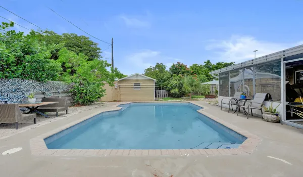 Pool