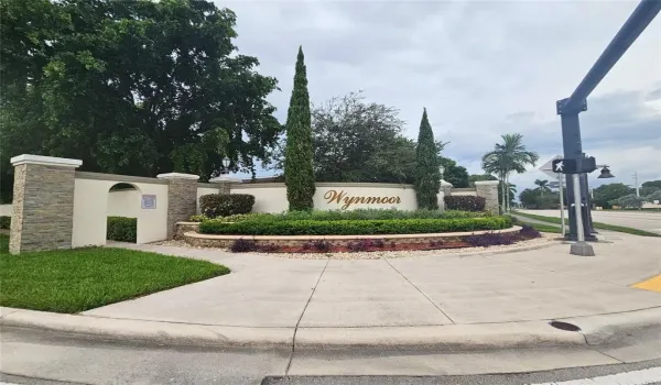 WYNMOOR 9