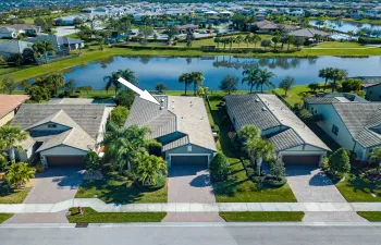 221 SE Longview Drive-40 (1)