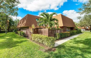 008-825CenterStreet-Jupiter-FL-33458-SMA