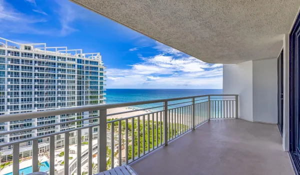 Large Balcony with Ocean View