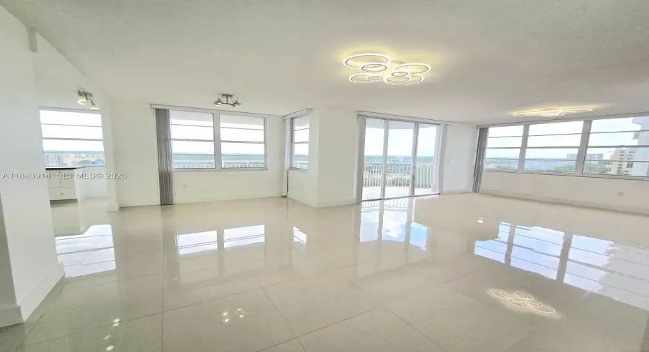 Corner Unit