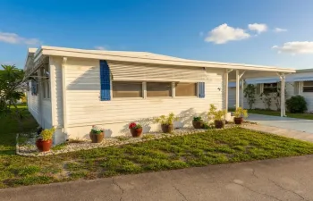 Junes Sunny House 1